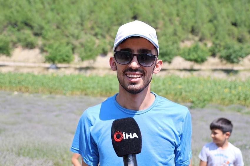 Kadınlar devlet desteğiyle atıl arazileri lavantalarla süsledi! Gelir kapısı oldu