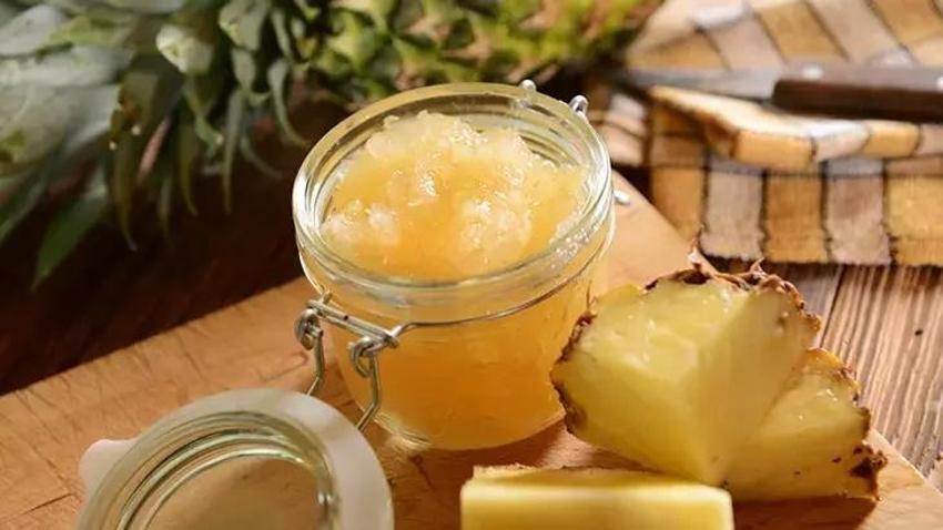 Reçel yapımında işin sırrı elmaymış! Daha koyu kıvam veriyor: 1 bardak suyu yetiyor