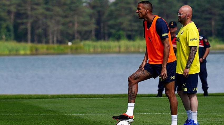 Ali Koç'tan fırsat transferi! 18'lik yıldızı bedavaya alıyor, Süper Lig'de gol kralı olur