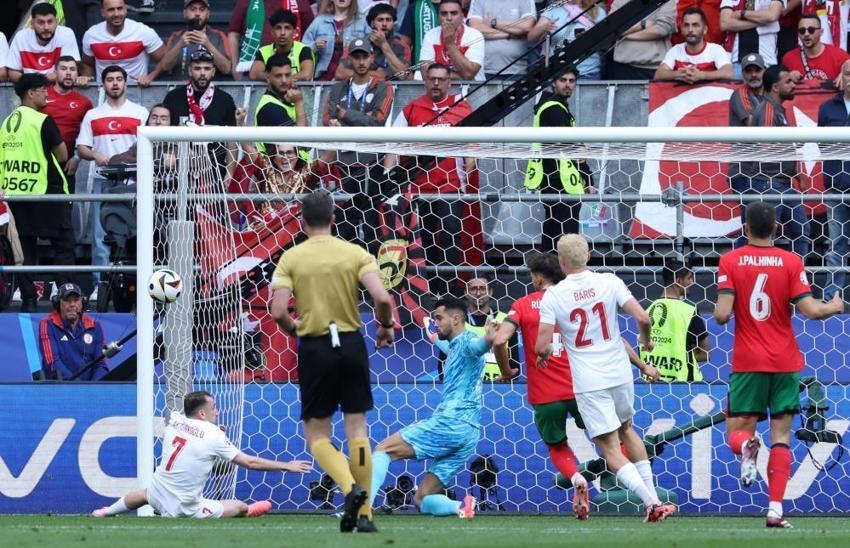 Türkiye - Avusturya maçı ilk 11'leri belli oldu! Montella kadroyu değiştirdi, Arda Güler...