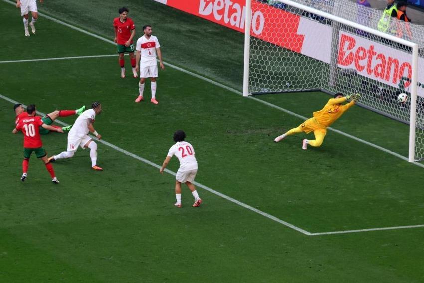 Türkiye - Avusturya maçı ilk 11'leri belli oldu! Montella kadroyu değiştirdi, Arda Güler...