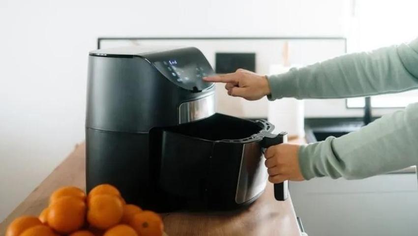 Airfryer'a bu ürünleri asla koymayın! Uzmanlar sıraladı: Çıtır çıtır yapayım derken...
