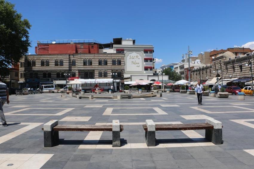 Diyarbakır'da termometreler 45 dereceyi aşınca tarihi mekanlar boş kaldı