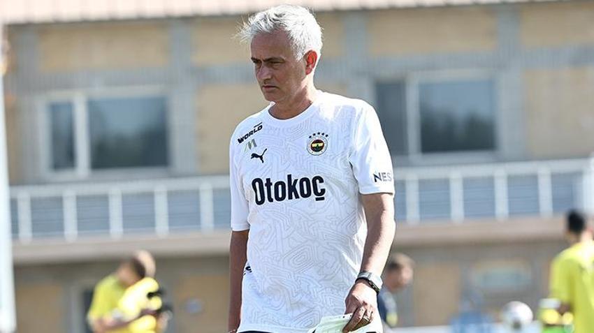 Galatasaray'a yazıldı, Fenerbahçe'yi seçti! Mourinho'nun eski öğrencisi imzayı atıyor!