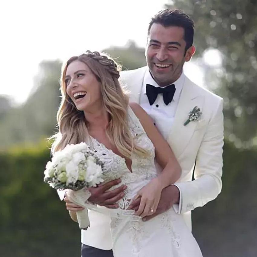 Kenan İmirzalıoğlu - Sinem Kobal çifti sezonu Çeşme'de açtı! Denizde keyifli anlar yaşadılar 