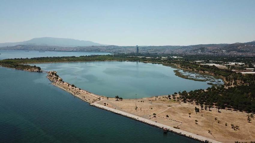 İzmir için korkutan uyarı: Her yıl 1,5 cm çöküyor, İzmir'i su basacak!
