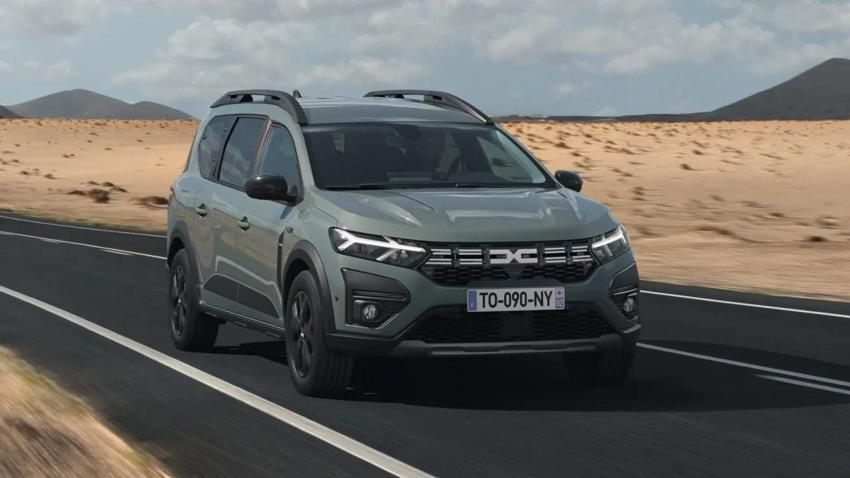 7 kişilik SUV modelin fiyatı dibe çekildi; Dacia'nın yaptığını kimse tahmin edemedi