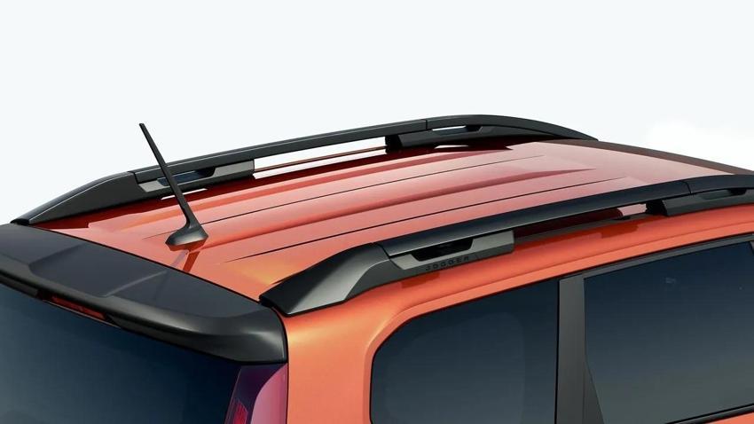 7 kişilik SUV modelin fiyatı dibe çekildi; Dacia'nın yaptığını kimse tahmin edemedi