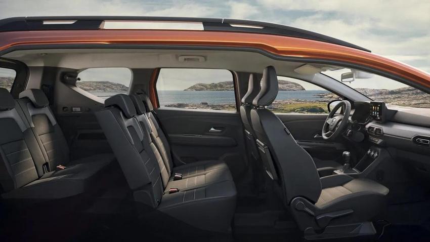 7 kişilik SUV modelin fiyatı dibe çekildi; Dacia'nın yaptığını kimse tahmin edemedi