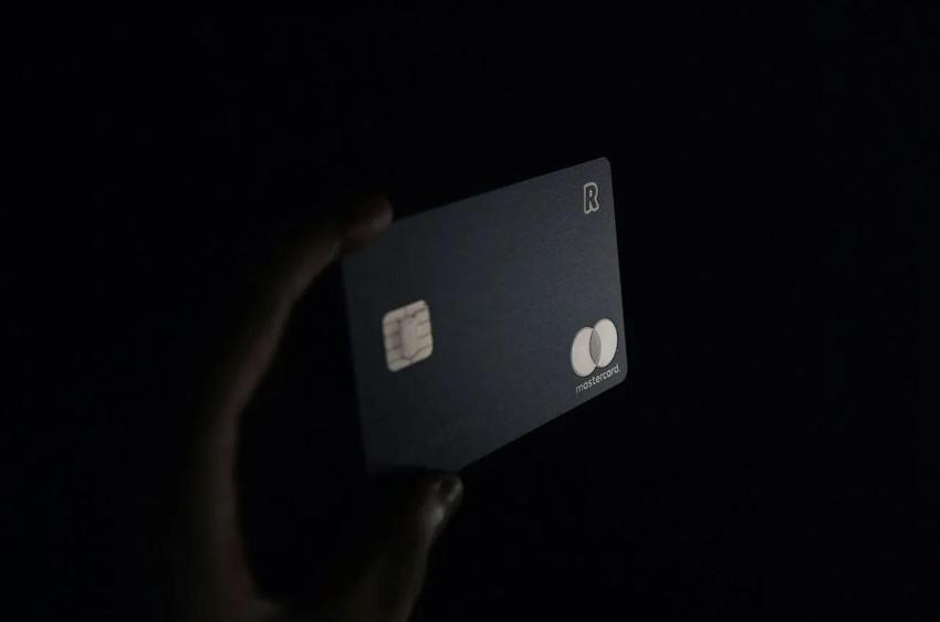 ATM'lere yutma özelliği geldi! Bunu yapanların banka kartına el konulacak: Yeni karar güven veriyor!