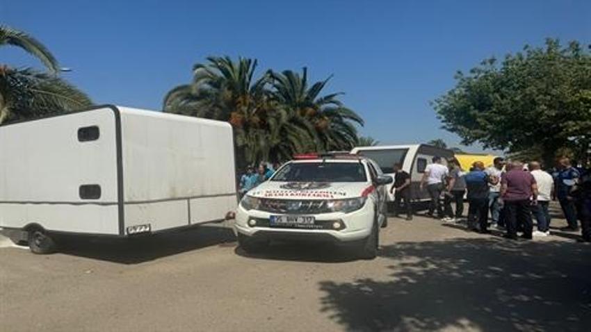 Maltepe Sahili'ni işgal eden karavanlar toplandı! 'Senede sadece 1 kez kullanılıyor'
