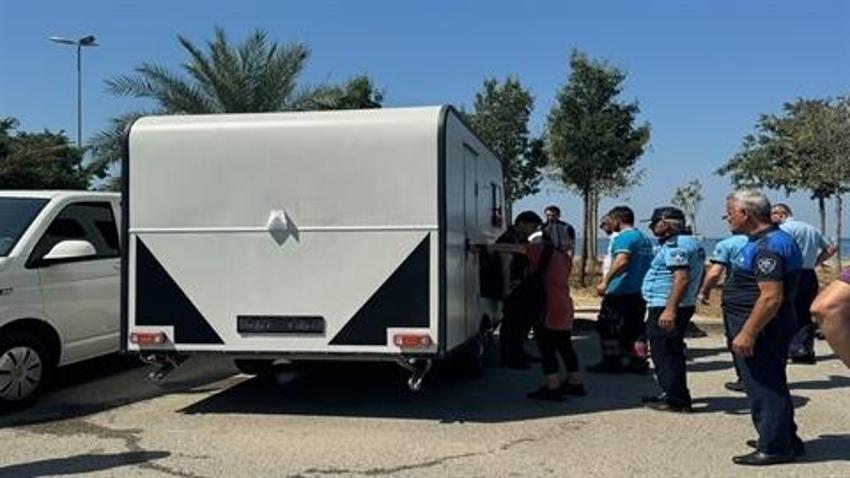 Maltepe Sahili'ni işgal eden karavanlar toplandı! 'Senede sadece 1 kez kullanılıyor'
