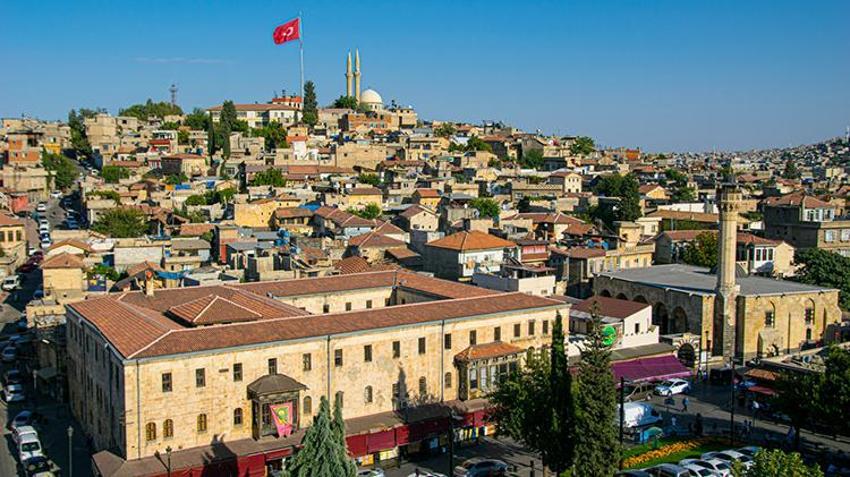 Gaziantep'te çöpten elde edilen enerjiyle çilek üretiliyor