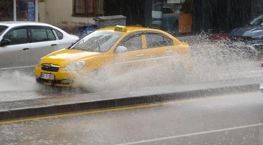 Meteoroloji son hava tahmin raporunu açıkladı: Sıcaklıklar artıyor, gök gürültülü sağanak yağışlar geliyor