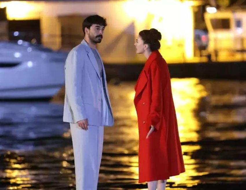 Roma’da görüntülendiler! Burcu Özberk ve Gökhan Alkan aşk mı yaşıyor?