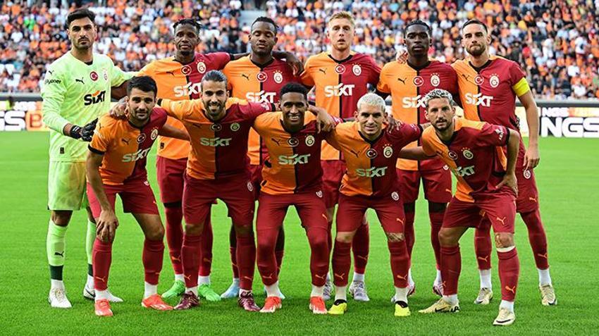 Galatasaray 3-2 yenilince kriz patladı! Okan Buruk yıldız isimlere kapıyı gösterdi