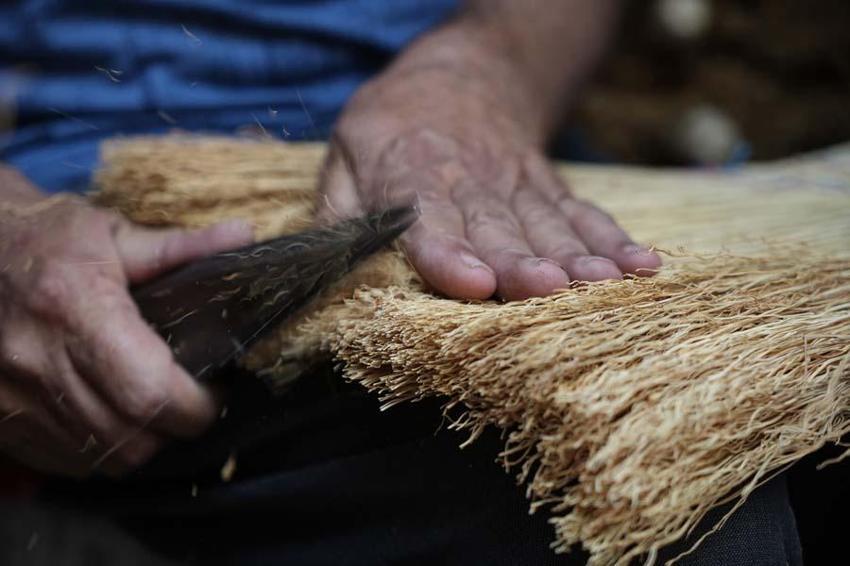 3 metrekarelik dükkandan robotlara meydan okuyor! Kadınlar 400 liradan kapış kapış alıyor