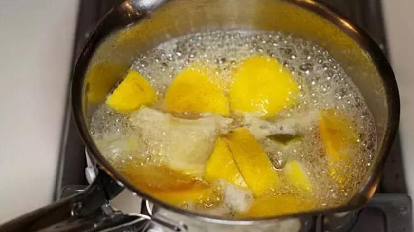 Limon suyunu kaynatıp içince bu dert bitiyor; Limonu olanlar dolaptan çıkarıp hemen denesin