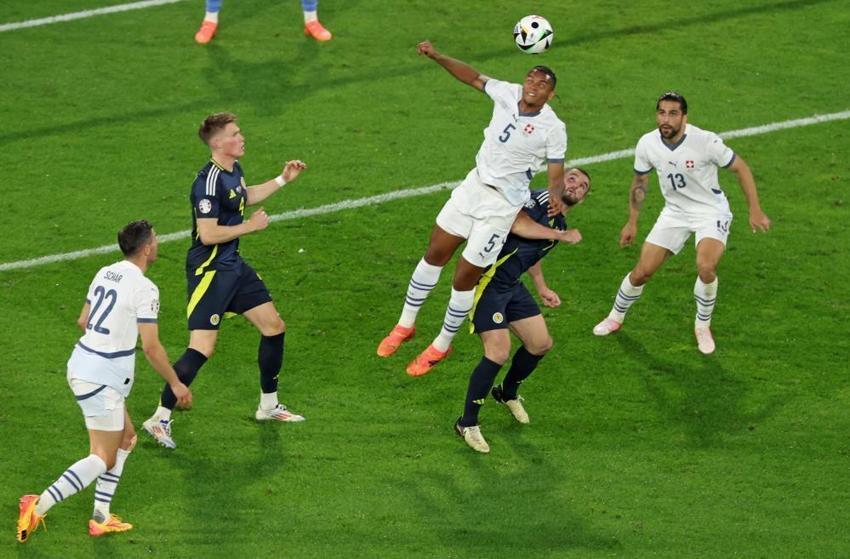 Galatasaray'da transfer harekatı! Barış Alper, McTominay, Doue, Hojbjerg