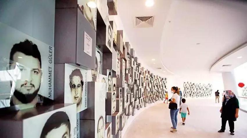 Milletin zaferi: Yaşasın demokrasi... 15 Temmuz'un yıl dönümünde Türkiye 253 şehidini anıyor