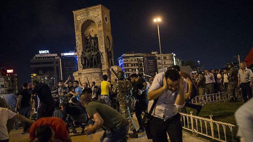 Milletin zaferi: Yaşasın demokrasi... 15 Temmuz'un yıl dönümünde Türkiye 253 şehidini anıyor