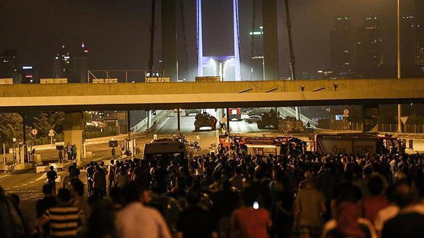 Milletin zaferi: Yaşasın demokrasi... 15 Temmuz'un yıl dönümünde Türkiye 253 şehidini anıyor