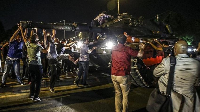 Milletin zaferi: Yaşasın demokrasi... 15 Temmuz'un yıl dönümünde Türkiye 253 şehidini anıyor