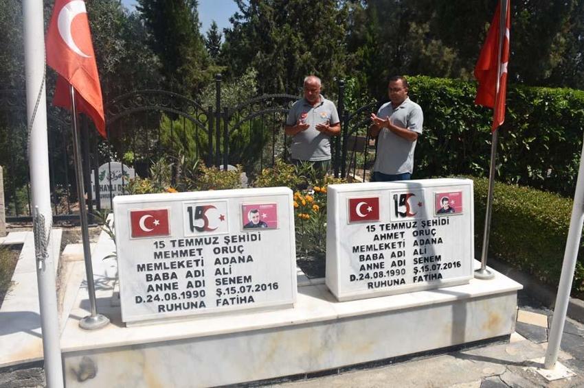Hayatları beraber geçmişti, 15 Temmuz'da birlikte şehit oldular! Adanalı ikiz polislerin acısı dinmiyor
