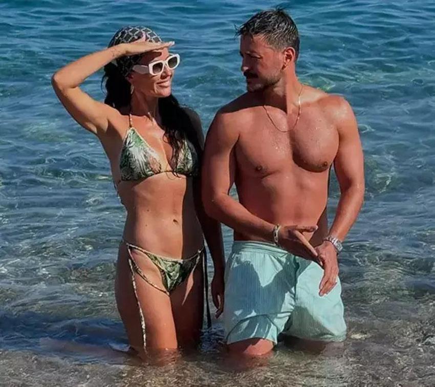 Boşanacakları iddia edilmişti! Pelin Akil-Anıl Altan çifti, Yunanistan tatiline çıktı
