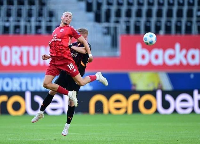 Galatasaray, Fortuna Düsseldorf'a farklı kaybetti