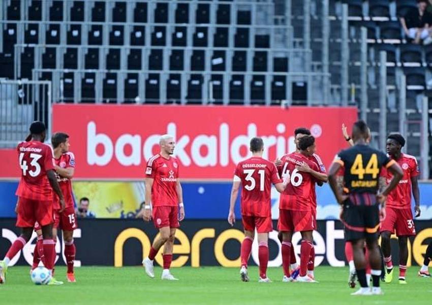 Galatasaray, Fortuna Düsseldorf'a farklı kaybetti
