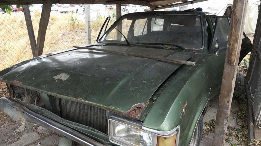 Sivas'ta 98'lik delikanlı 48 yaşındaki otomobilini garajında saklıyor! Ölmeden önceyse tek bir dileği var