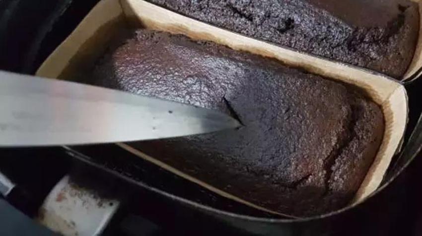 5 adımda Airfryer'da kek yapmak: Bu yöntemle kabardıkça kabarıyor
