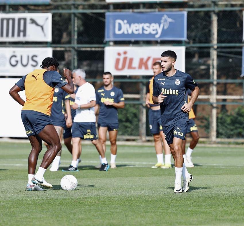 Saint-Maximin transferi sonrası patladı! Ailesi gitmesini istemedi, 60.2 milyon euroluk ödeme