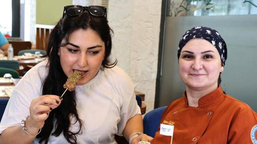 Adanalı girişimci 500 yıllık tatlıyı yeniden uyarladı! Vatandaşlar akın etti, oturacak yer kalmıyor