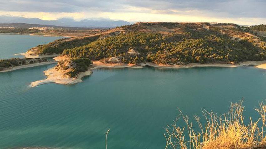 Adana'da doğa severlerin uğrak noktası Göksu Çayı doğal güzellikleri ile keşfedilmeyi bekliyor