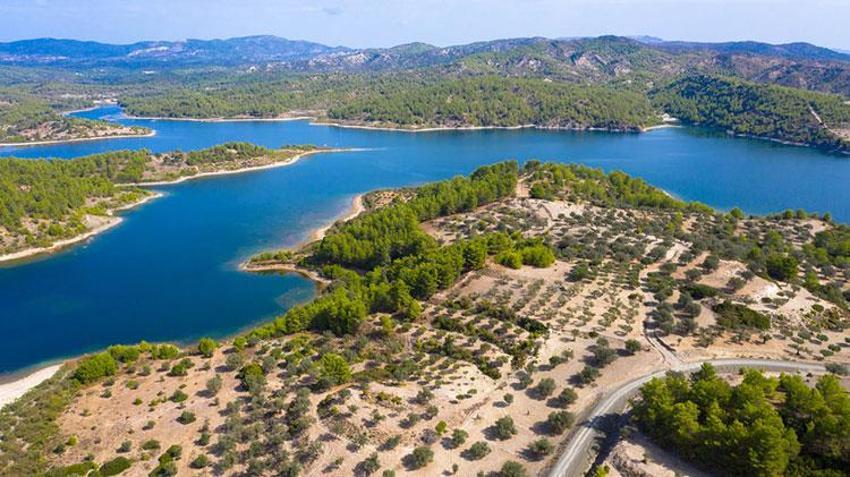 Adana'da doğa severlerin uğrak noktası Göksu Çayı doğal güzellikleri ile keşfedilmeyi bekliyor