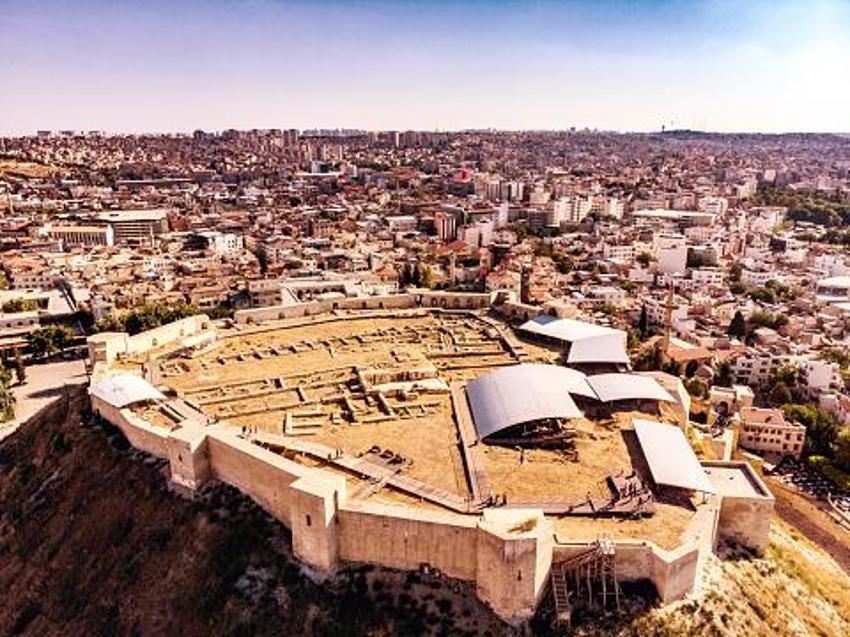 Türkiye'de sadece Gaziantep'te yapılıyor! Osmanlı saraylarının ihtişamını yansıtıyor