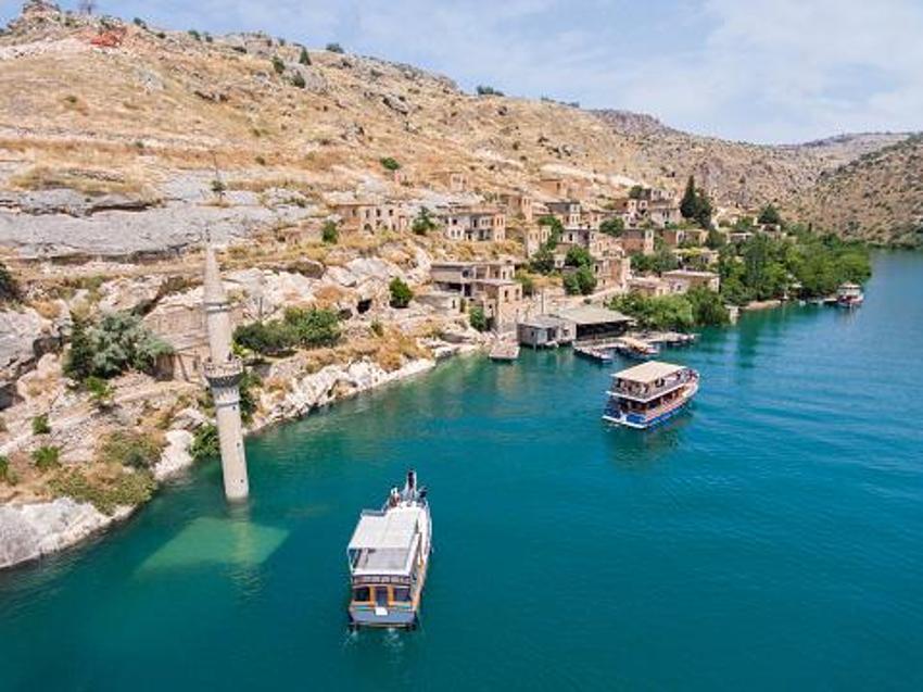 Türkiye'de sadece Gaziantep'te yapılıyor! Osmanlı saraylarının ihtişamını yansıtıyor