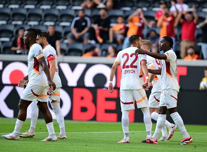Galatasaray, Trencin'e gol oldu yağdı! Heyecan D-Smart'ta yaşandı