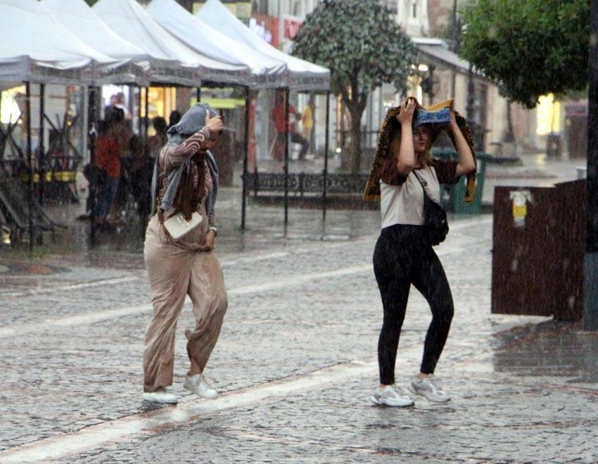 Son hava durumu raporunu Meteoroloji açıkladı! Hafta sonu havalar nasıl olacak?