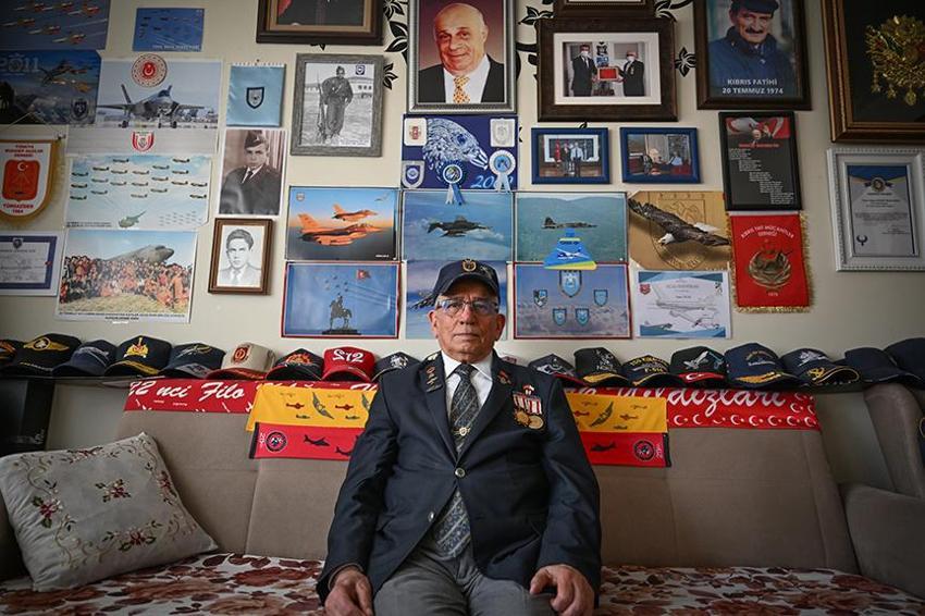 En yaşlı Kıbrıs gazilerinden Reşat Çolak harekatta yaşadıklarını anlattı: Güneye kaçmışlar, O kadar rahattık ki hiçbir korku yoktu