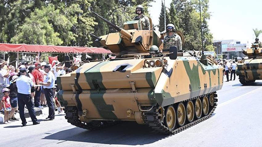 Kıbrıs Barış Harekatı'nın 50. yıl dönümünde tarihi görüntüler! 50 gemiyle geçit töreni, Türk Yıldızları, AKINCI TİHA...