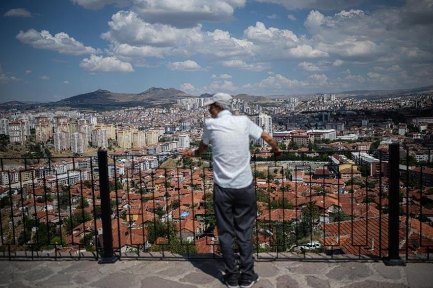 Meteorooji son hava durumu raprounu açıkladı! Batıda çöl sıcakları doğuda gök gürültülü sağanak yağışlar