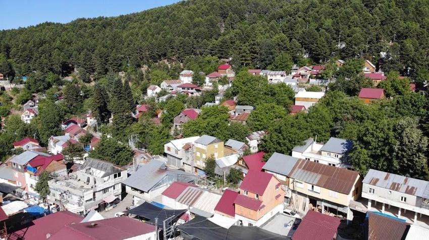 Adana'nın kavurucu sıcağından kaçanlar soluğu orada aldı! Yaz mevsiminde ziyaretçi akınına uğruyor