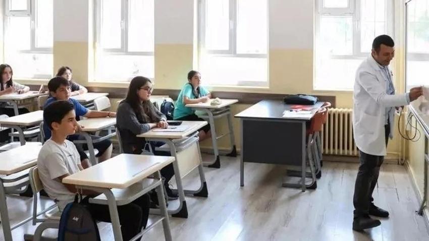 Lise Kayıt Tarihleri 2024-2025: MEB 9. sınıf lise kayıtları ne zaman, hangi tarihte yapılacak?