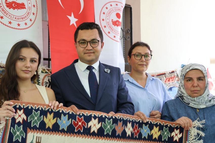 Moldovalı gelin Adana'nın meşhur kilimlerini dünyaya tanıtmaya hazırlanıyor