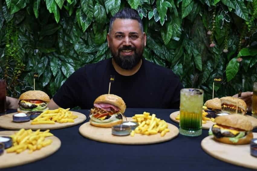 Fast food lezzeti hamburger Adanalı kebapçıların menülerine de girdi! Talep yağıyor adeta yok satıyor