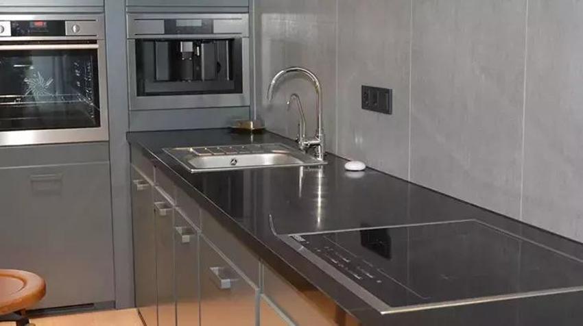 Ev temizliğinde tıraş köpüğü kullanırsanız ne olur? Döktüğünüz yeri ışıl ışıl yapıyor