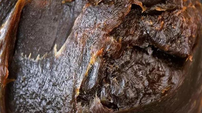 Çamaşırları daha yıkarken kırıştırmayan tüyo; Rengine, kirine, yapısına bakmıyor! Bir kapak ekleyin, ütülü gibi çıksın
